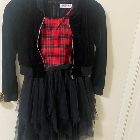 Girls Red & Black Plaid Formal Party Holiday Checkered Asymmetrical
Tutu Dress - Picture 2 of 5